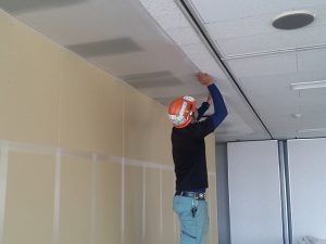 工場メンテナンス　内装