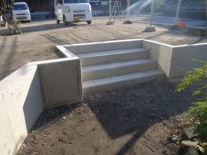 個人宅工事　階段