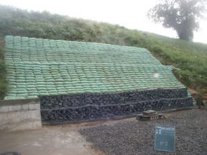 土木工事　法面