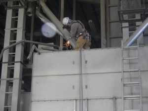 解体工事　設備解体