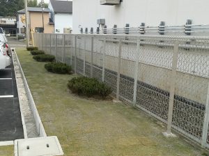 エクステリア外構工事　フェンス・植栽