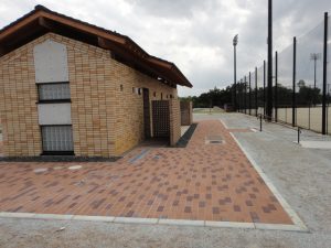 エクステリア外構工事　レンガブロック