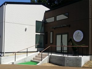 エクステリア外構工事　階段・スロープ・手摺